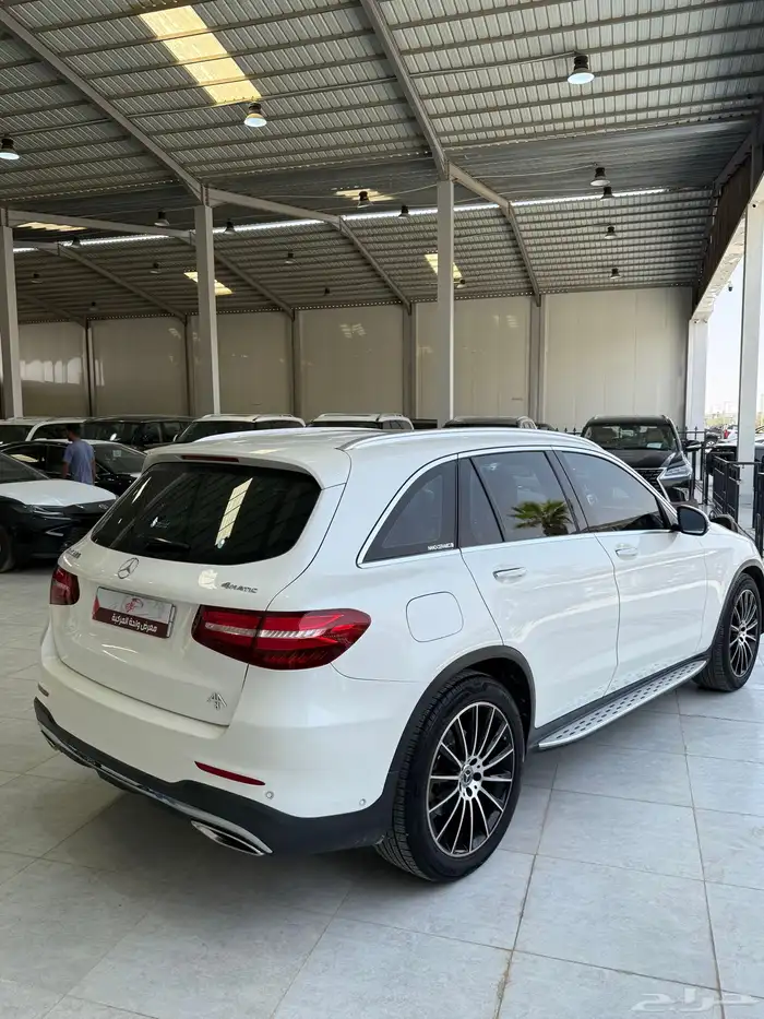 مرسيدس GLC.300.2017 عداد قليل 4