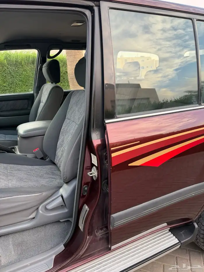 لاندكروزر 1999 قير عادي (عنابي) ممشى قليل 41