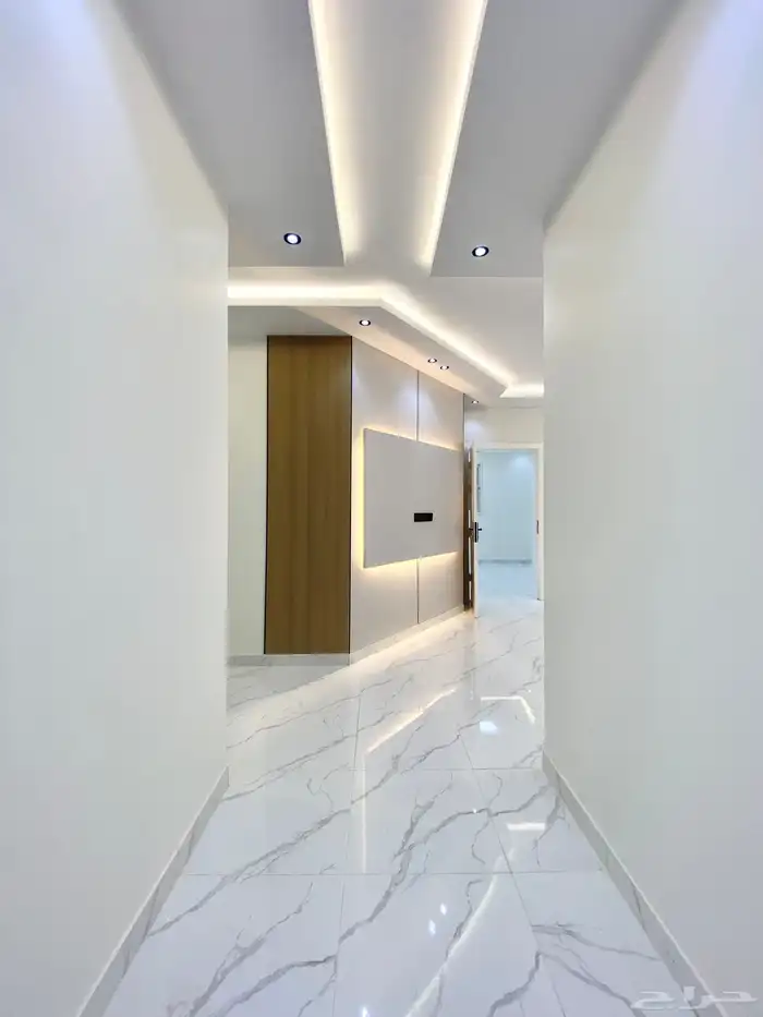 شقة تمليك للبيع ب370 الف شاملة السعي والضريبة ابها المحالة 7