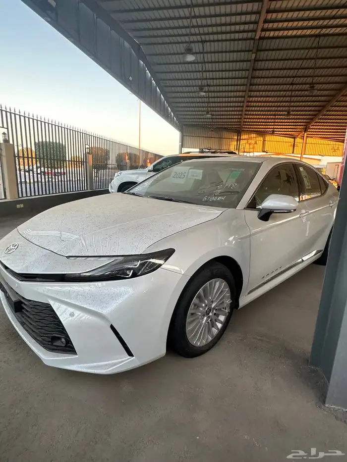 للبيع كامري 2025 LE أصفار وكاله 4