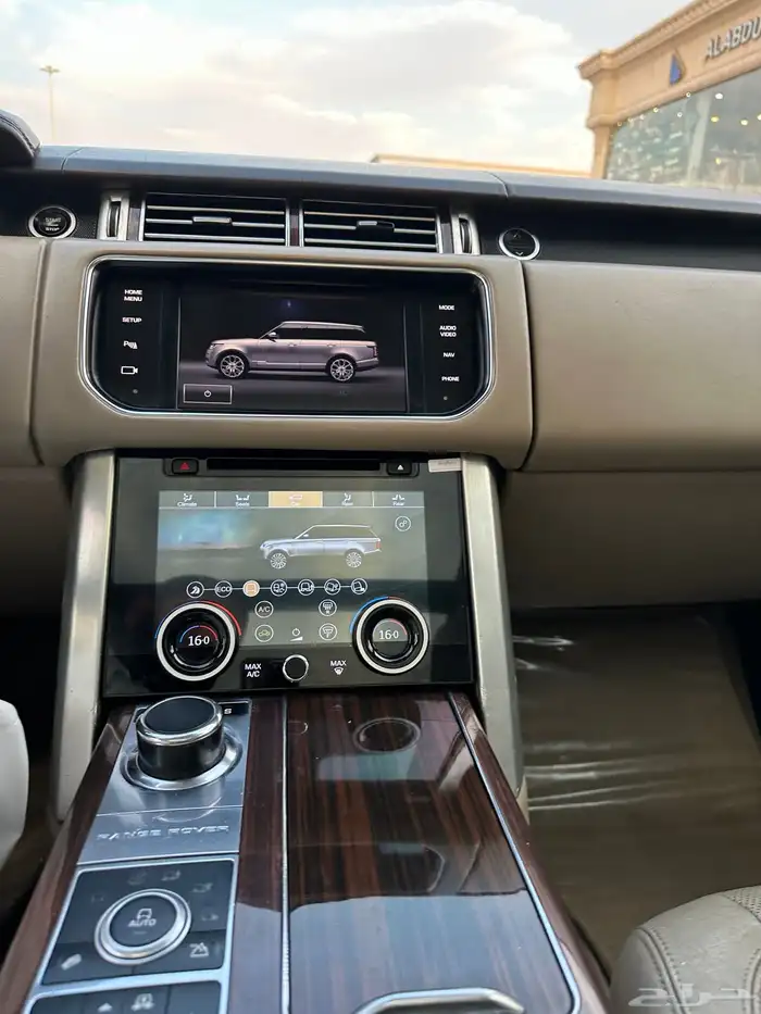 للبيع رنج روفر فوج 510 معدل 2020 22