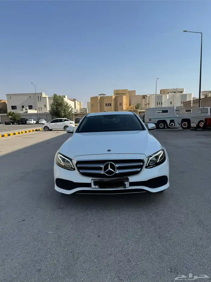 مرسيدس E220d ديزل AMG 0