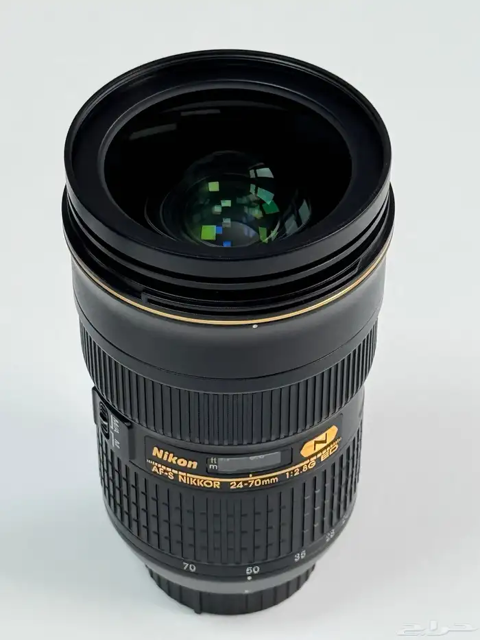 للبيع عدسة نيكون Nikon 24-70mm F 2.8 4