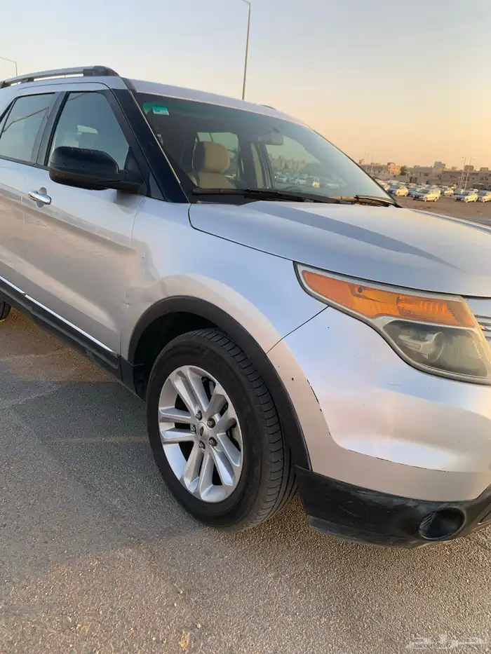 اكسبلور 2015 نظيف جدا 8