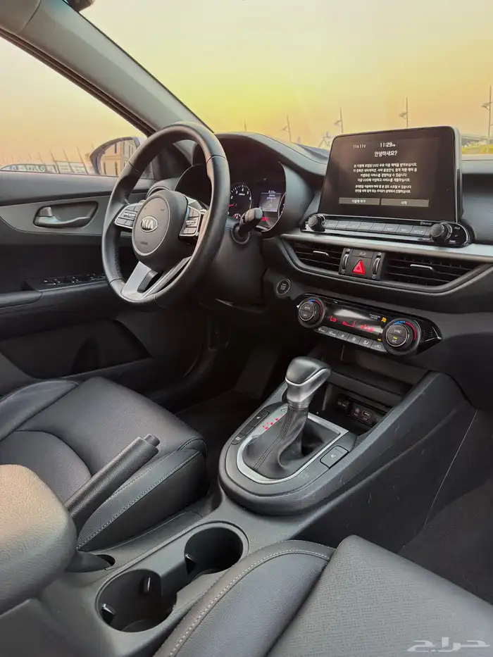 كيا سيراتو 2021 اعلا مواصفات بدون فتحه بحالة الوكاله للبيع 8