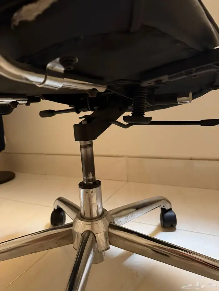 كرسي مكتب مريح 1