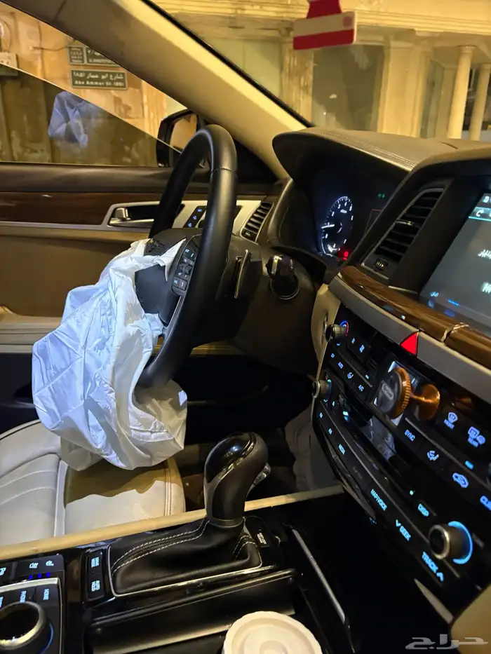 جنيسس رويال G80 16