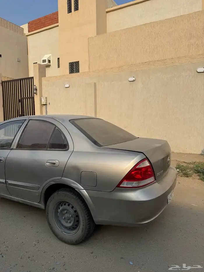 نيسان صني للبيع ع السوم 3