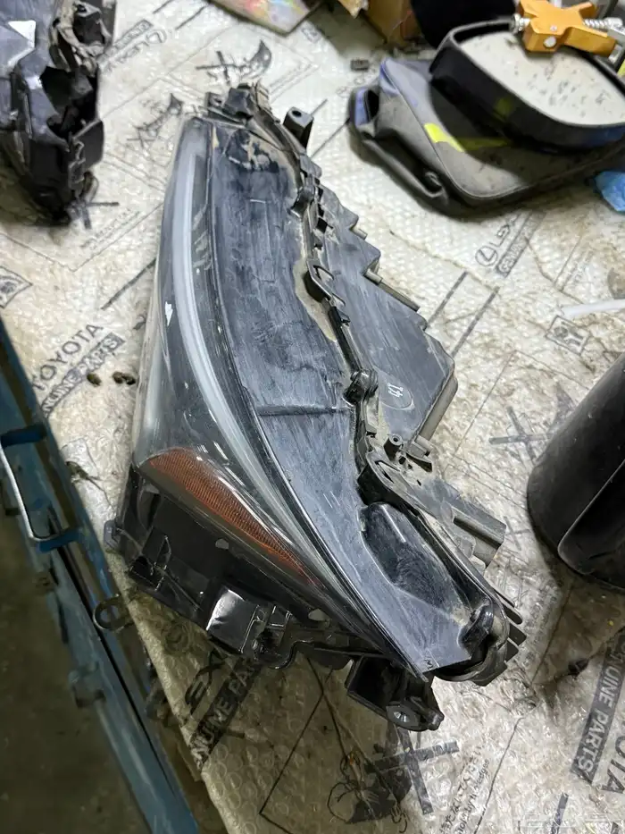 شمعه شمعات لكزس is شد بلد ومراية يسار شد بلد 2