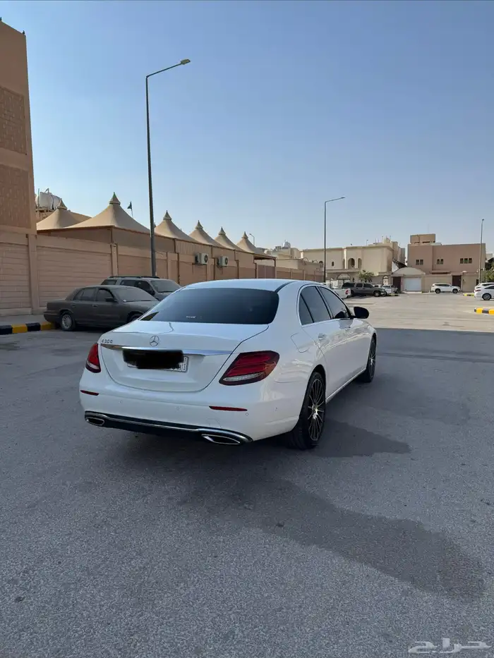 مرسيدس E220d ديزل AMG 2