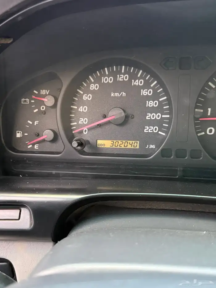 لاندكروزر 1999 قير عادي (عنابي) ممشى قليل 57