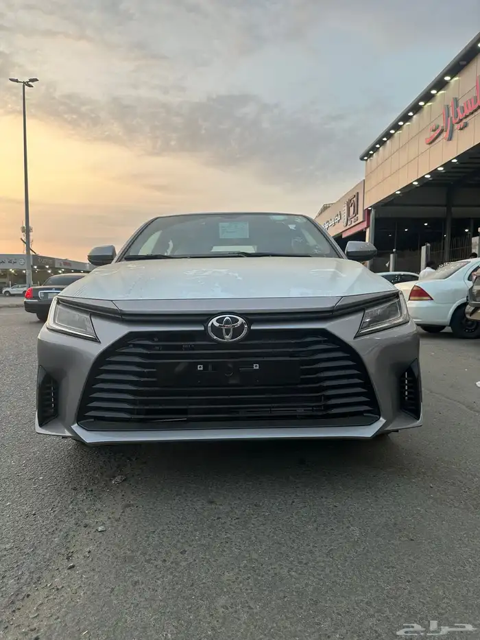 تويوتا يارس استاندر 4 سلندر موديل 2025 1