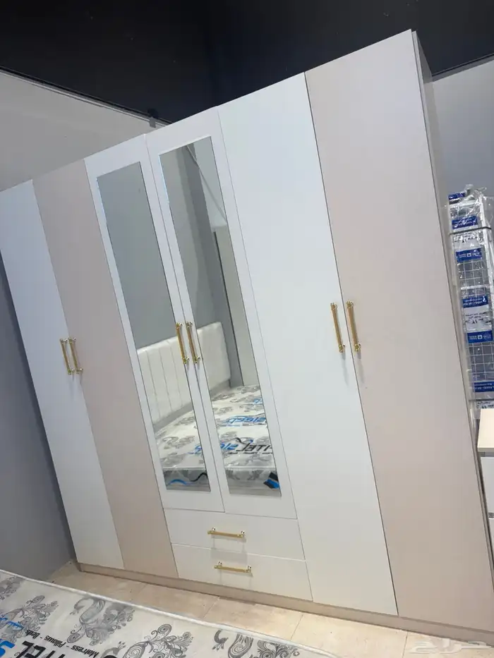 دولاب ملابس جديد فقط 5