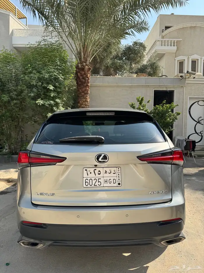 لكسز nx300 موديل 2020 بحالة الوكالة ممشى قليل منوة للمستخدم 1