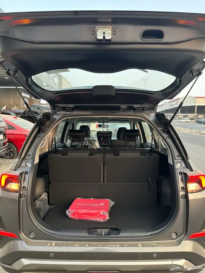 تويوتا فيلوز العائليه 4 سلندر موديل 2025 5