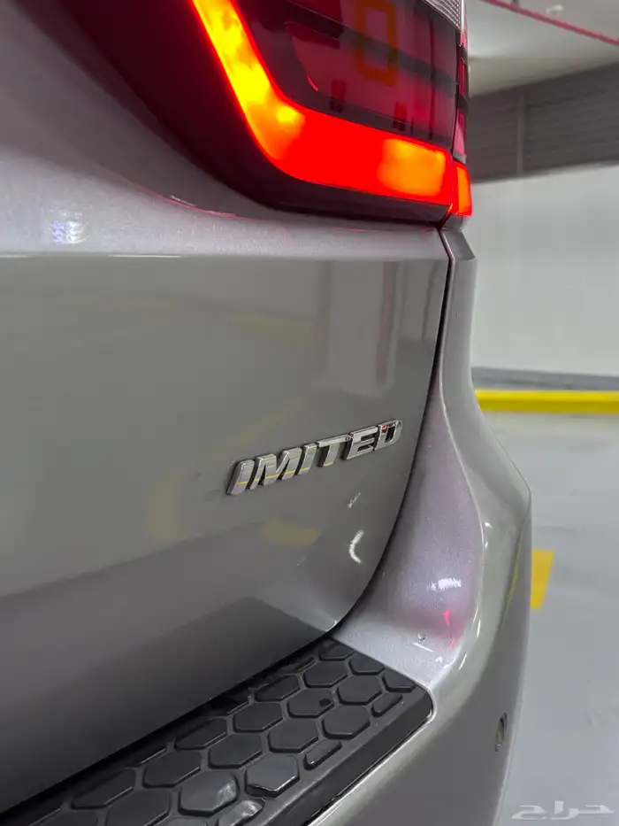 دودج درانقو 2015 فل كامل ليمتد V8 11