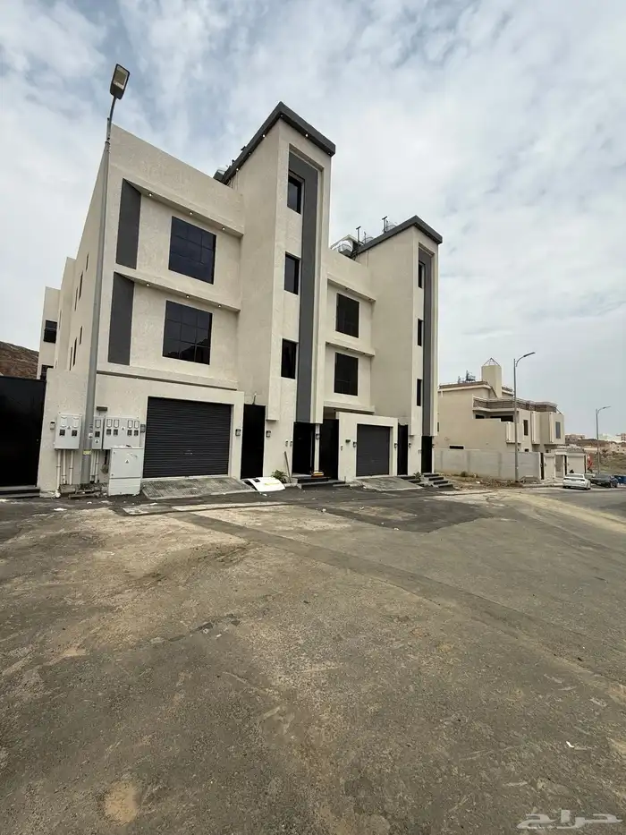 للبيع شقق علويه بمصعد وسطح دره المحاله ابها 520الف 3