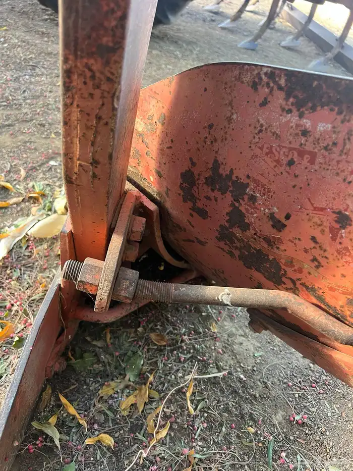 للبيع صاروخ (محراث) حراثه ايطالي 3