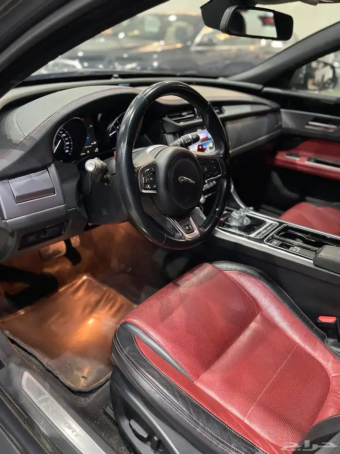 جاكور XF سعودي 2016 عداد 92 الف V6 6