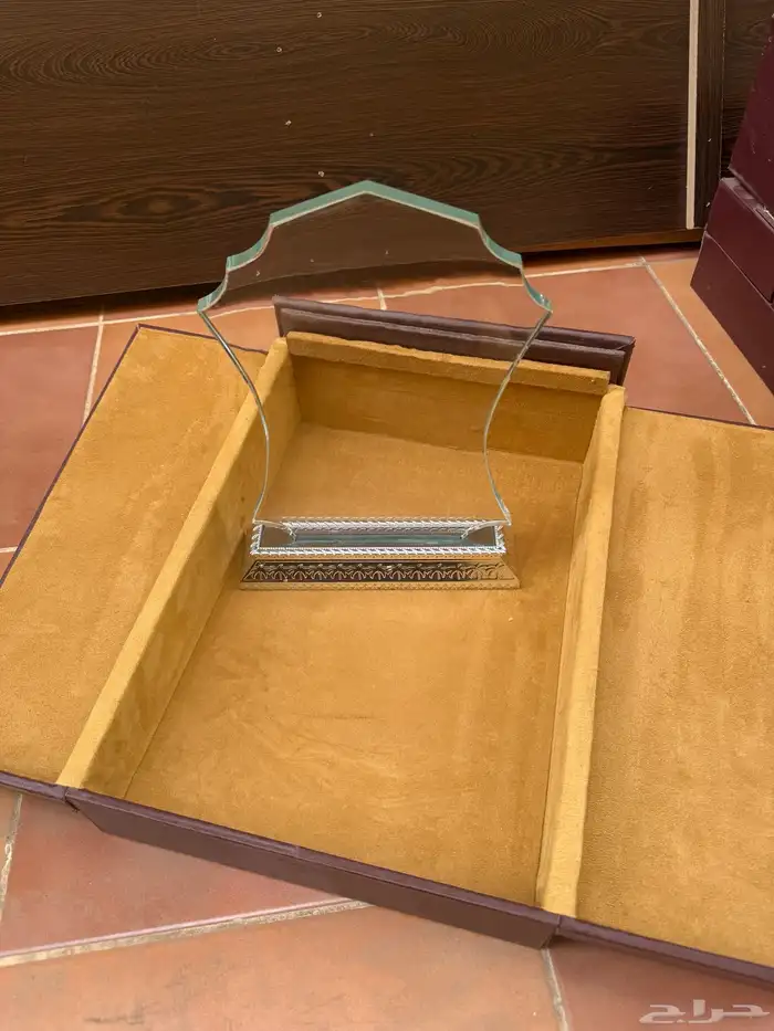 دروع تكريم او هدايا 0