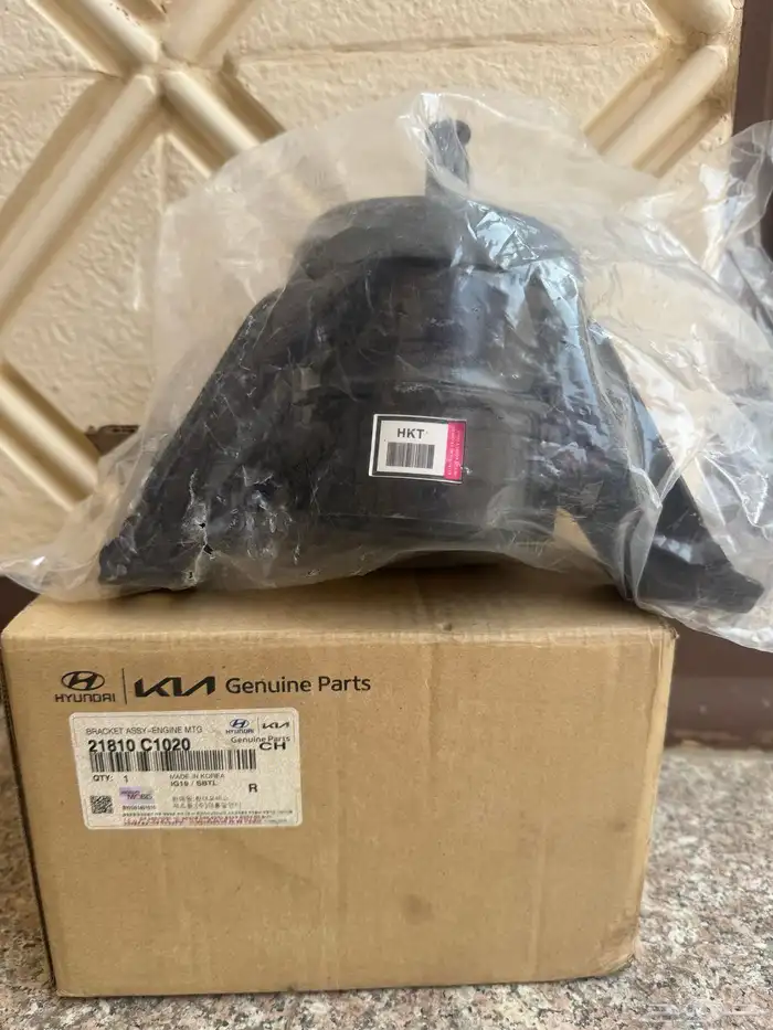 كرسي مكينة يمين سوناتا اوبتيما 2.4 جديد 0