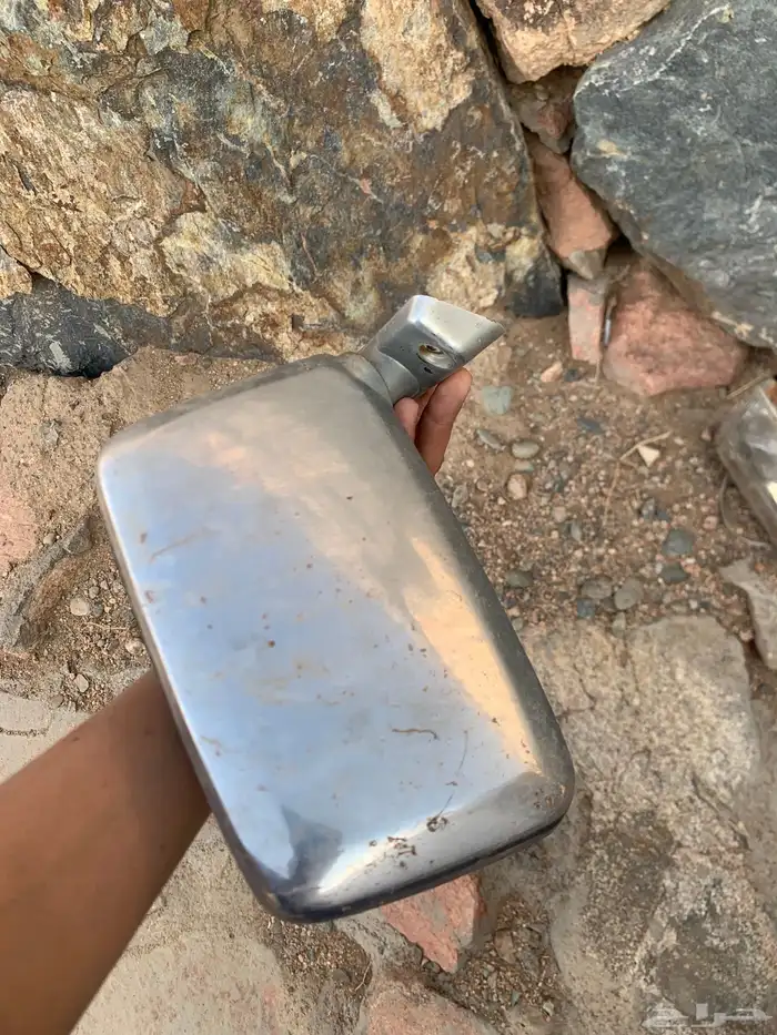 السلام عليكم يوجد عندي اغراض للبيع 4