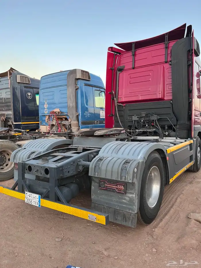 اكتروس مرسيدس موديل 2012 راس شاحنة 2