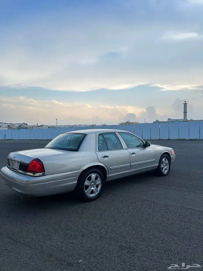 فورد فكتوريا 2011 وكاله شرط 1