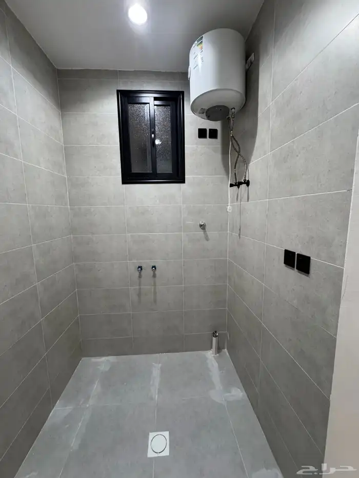 للبيع بالمحاله قرب حديقه المليون متبقي شقه علويه 530 الف 8