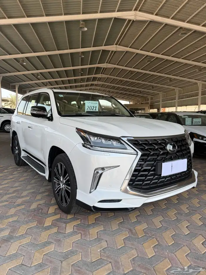 لكزس LX5.7 سعودي موديل 2021 2