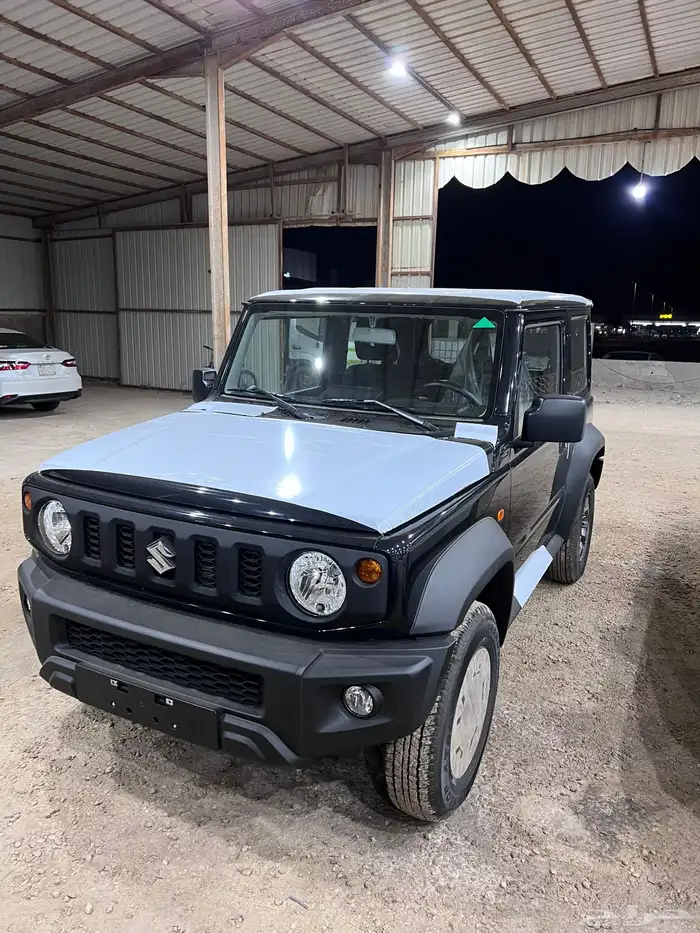 سوزوكي جمني توماتيك 2025 GL اسود ب 81900 شامل بنك 1150 0