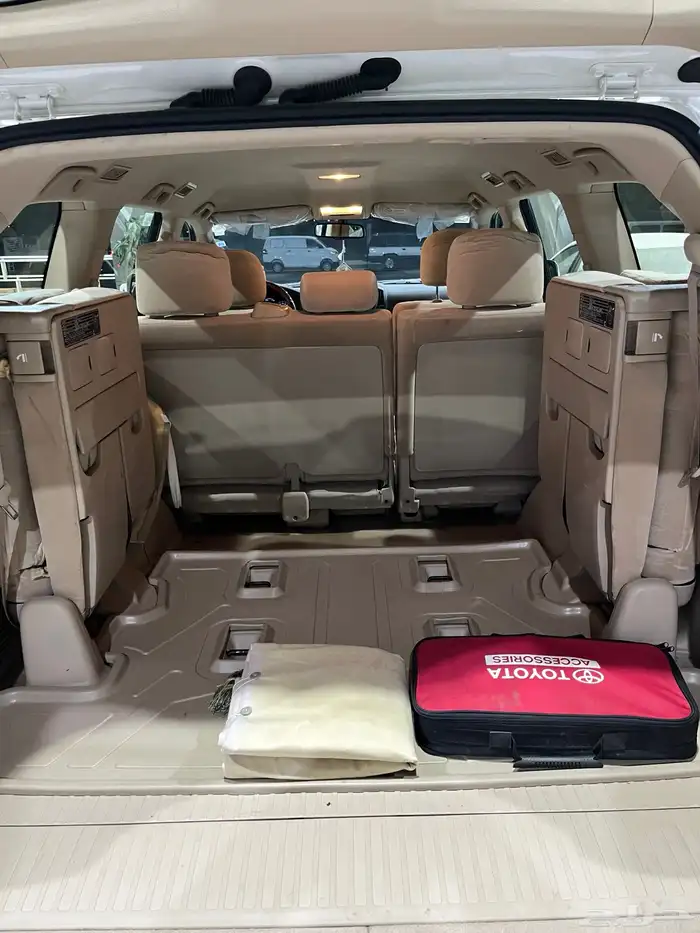 لاندكروزر 2014 شبه الجديد 33