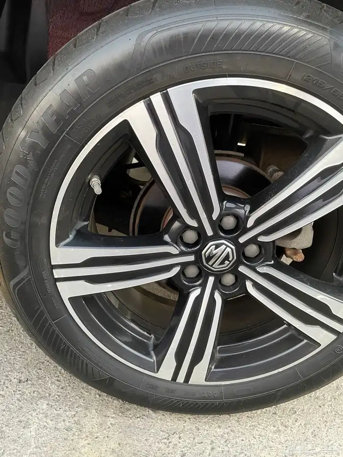 2020 ام جي ZS فل كامل من دون بانوراما 14