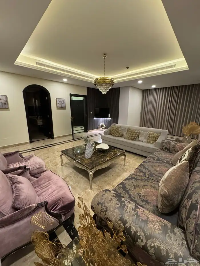 شقق فاخرة للاجار حي النهضة 22