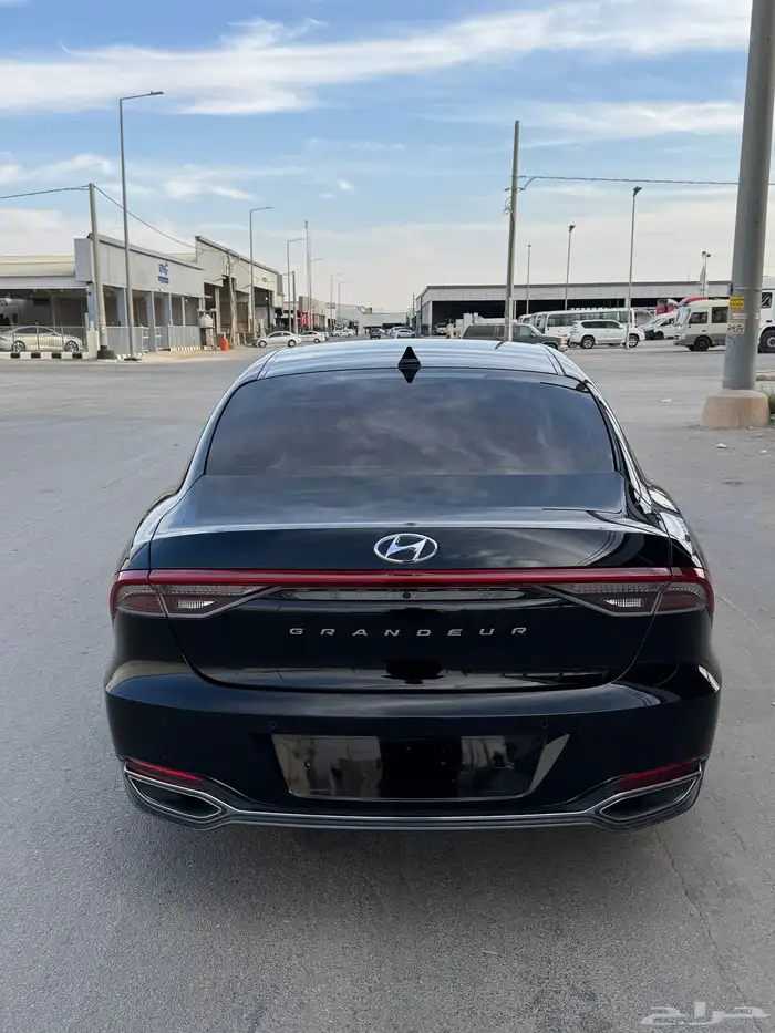 ازيرا 2021 بنزين 2