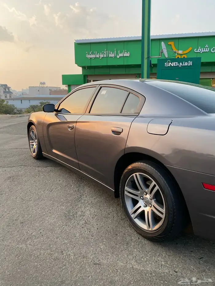 دوج تشارجر 30