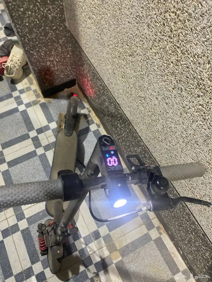 سكوتر كهربائي 1