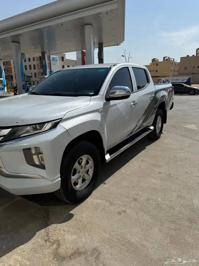 مستبيشي L200 دبل ديزل 5