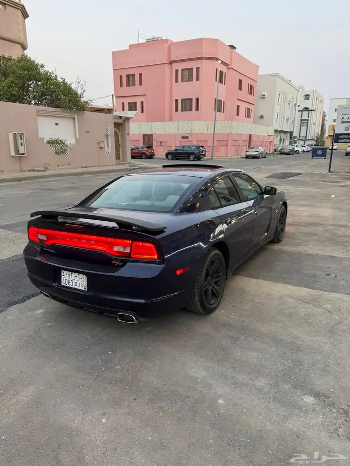 دودج تشارجر 8 سلندر 6