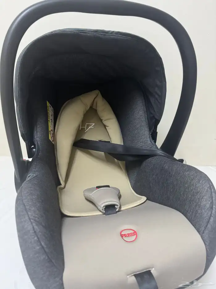 كرسي سياره نظيف استخدام بسيط 1