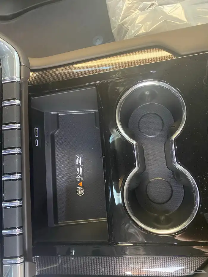 جي ام سي يوكون اليفيشن 2025 12