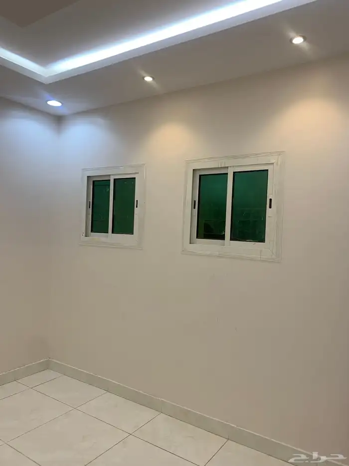 للإيجار شقة (نصف فيلا ) سلطانة مستشفى فقيه 10