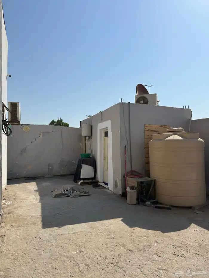 ورشه او مستودع تقبيل في القطيف التركيه الصناعيه 37