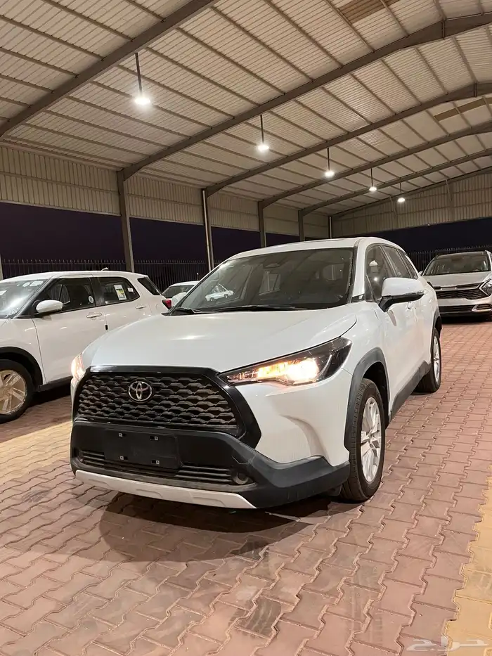 تويوتا كورولا كروس 7