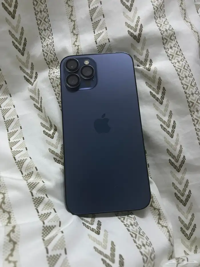 ايفون 12 برو ماكس 1