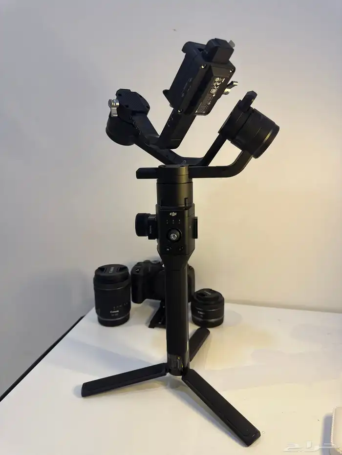 كاميرا وجميع المستلزمات 3