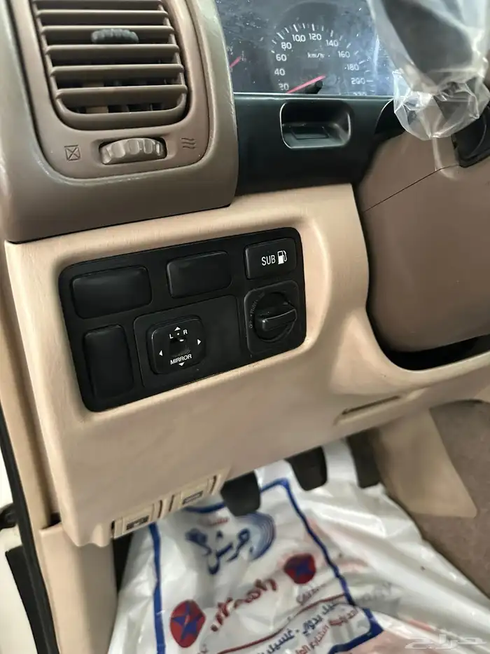 جيب لاندكروزر 99 نظيف الموقع ابها 4
