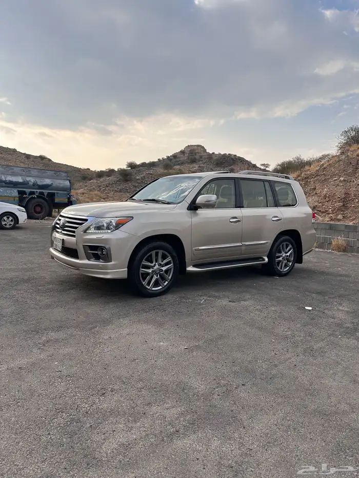 جيب لكزس 2012 DD 31