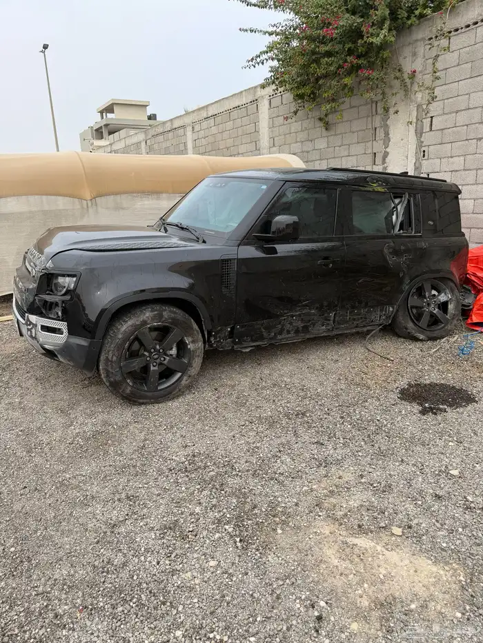 لاند روفر ديفيندر 110 SE 0
