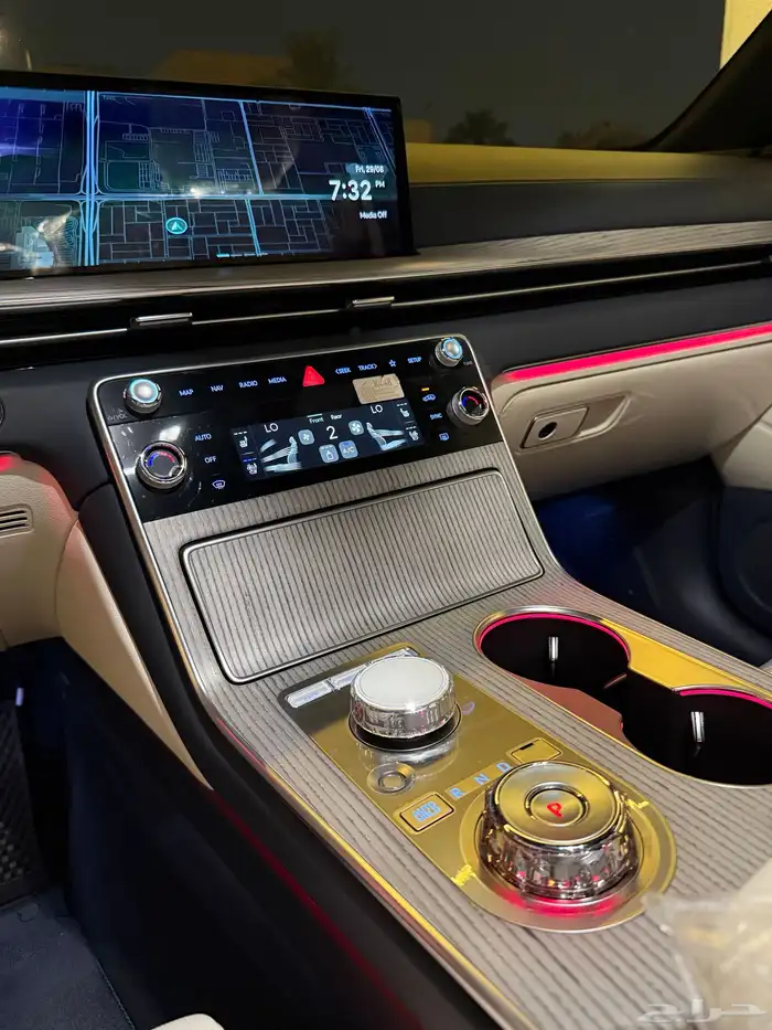 جينيسس GV80 2025 شبة اصفار فل كامل رويال 15